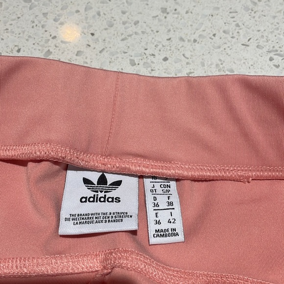 Athletic shorts. Tights - Picture 6 of 6